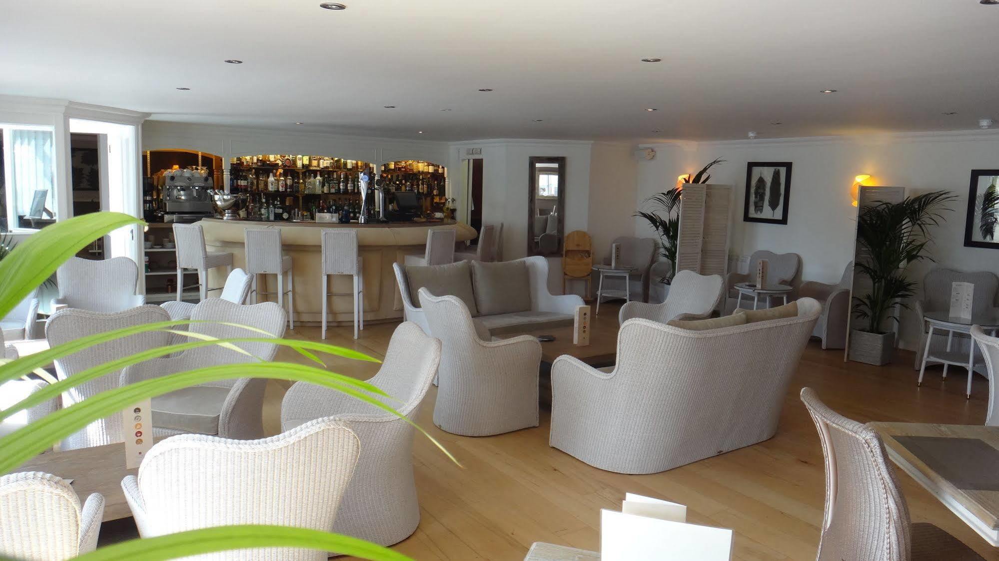Hotel La Place St Aubin Esterno foto