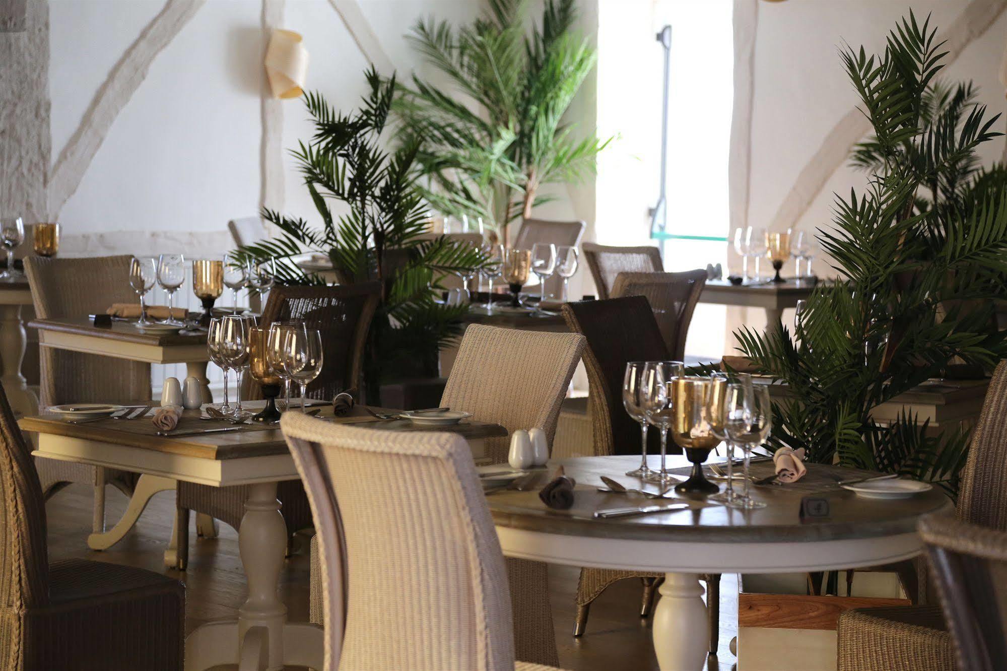 Hotel La Place St Aubin Esterno foto